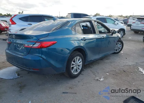 2026 Toyota Camry Le from USA, damaged, VIN 4T1DAACK1TU214151